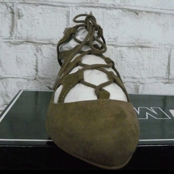 MIA Anamarie Taupe Nova Suede Lace Up Ballet Flat, Size 8 - Picture 2 of 7